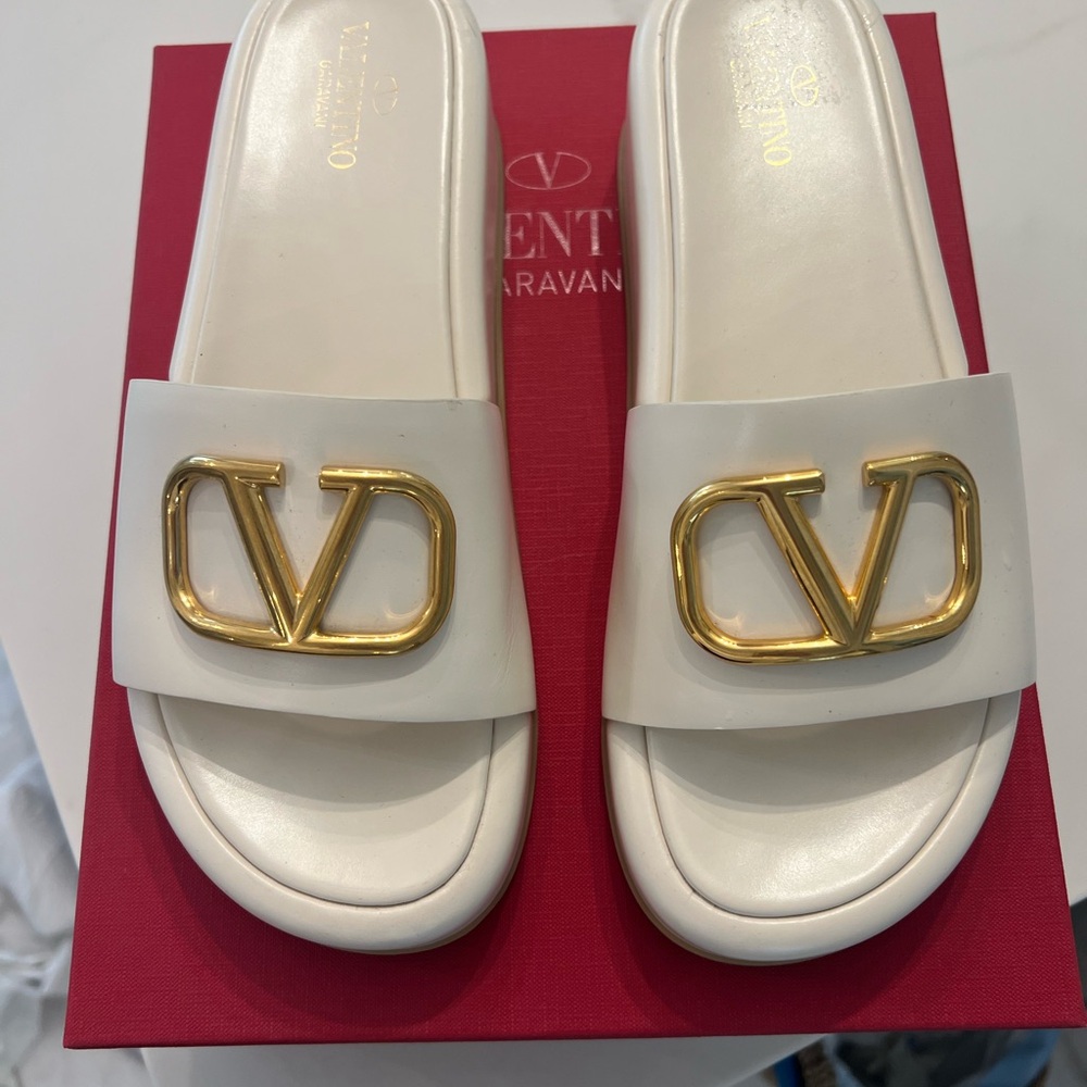 Valentino Garavani Leather Vlago Signature Platform Slide Sandals